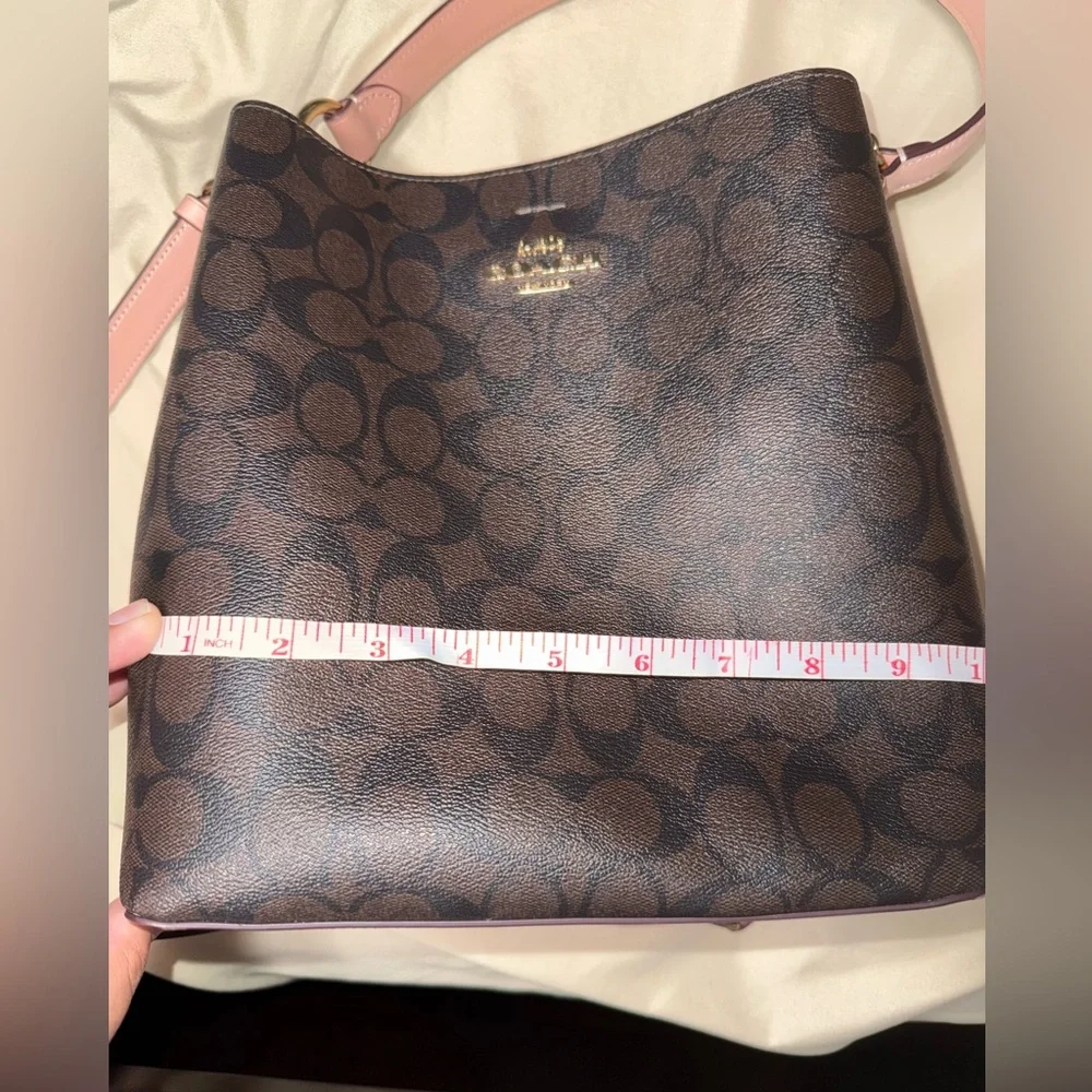 COACH Shoulder Bag Town Bag
Brown + Shell Pink - Picture 5 of 9